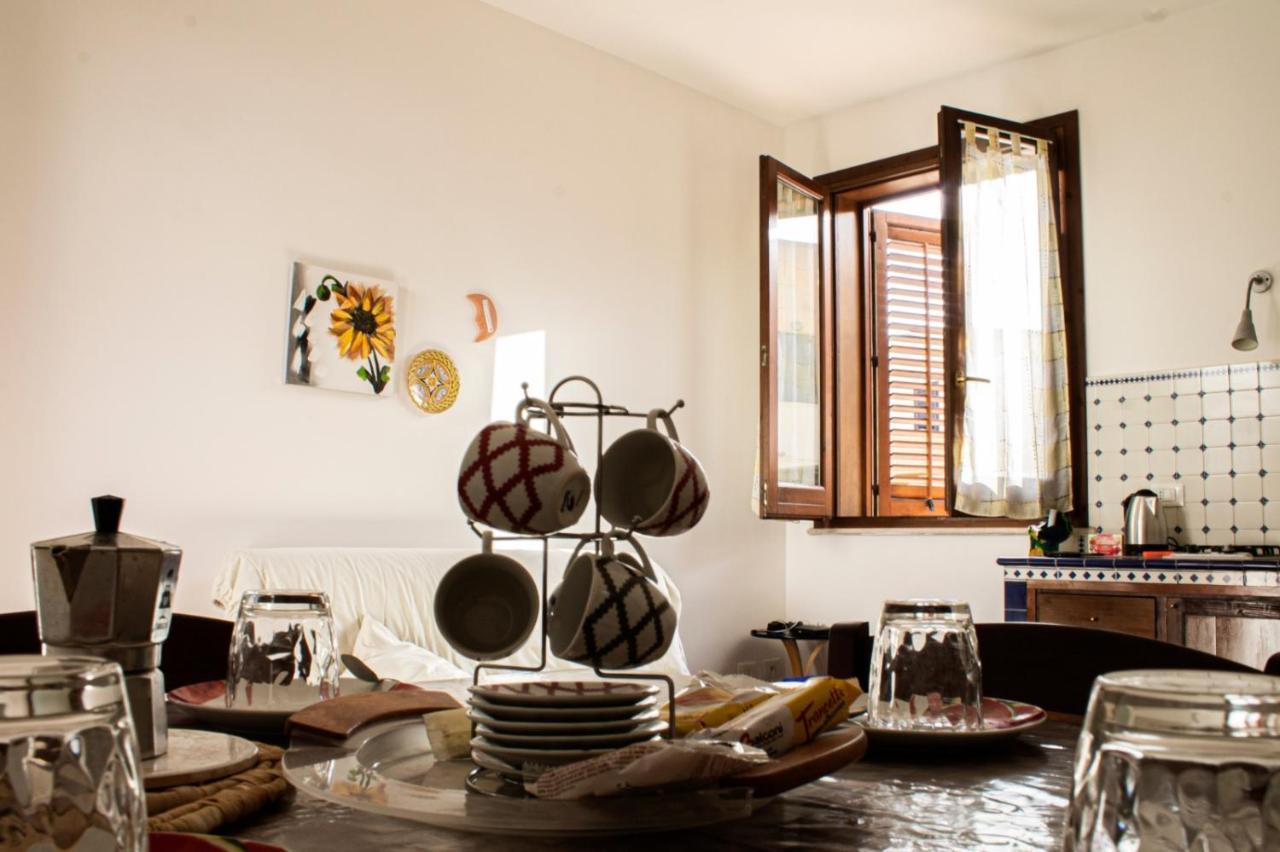 ファヴィニャーナ Casa Vacanze Di Anna E Seleneヴィラ エクステリア 写真