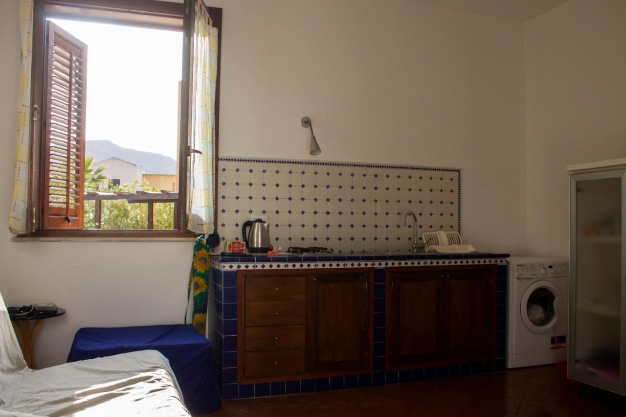ファヴィニャーナ Casa Vacanze Di Anna E Seleneヴィラ エクステリア 写真
